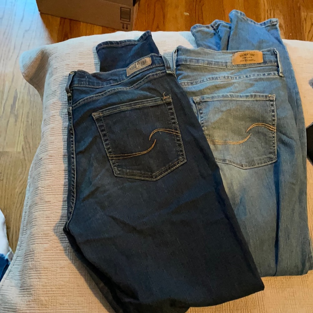 Curvy skinny jeans